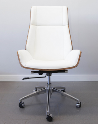 Кресло из натуральной кожи, каркас дерево арт. FX-BC06 - купить в Арзамасе. Цена 34 820.52 руб.