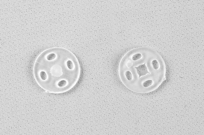 Кнопки пришивные пластиковые 10 мм, блистер 24шт, цв.-прозрачные - купить в Арзамасе. Цена: 48.41 руб.